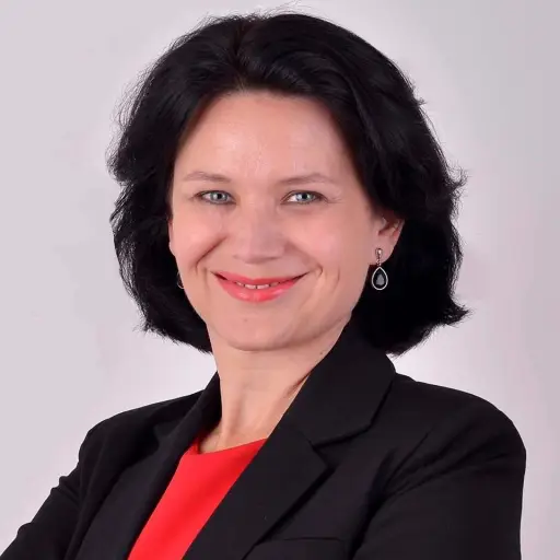 Ioana_Andrievici_Foto_png-2